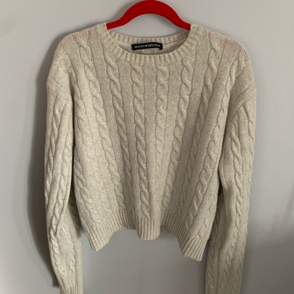 Brandy Melville Cable-knit Sweater✨